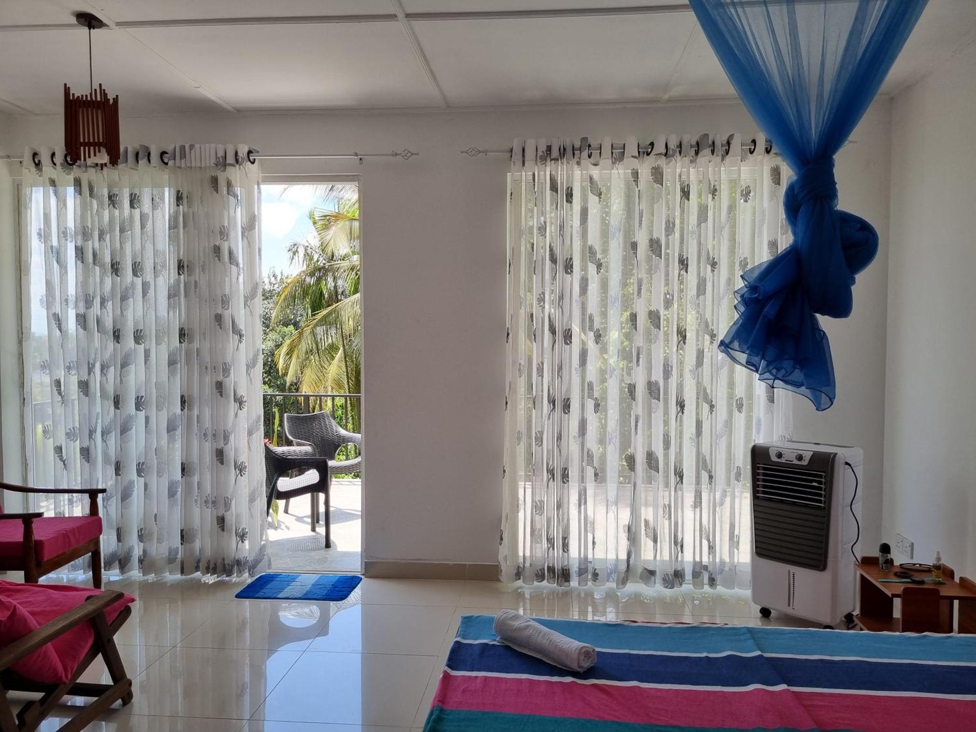 Squirrel'S Nest Otel Kandy Dış mekan fotoğraf