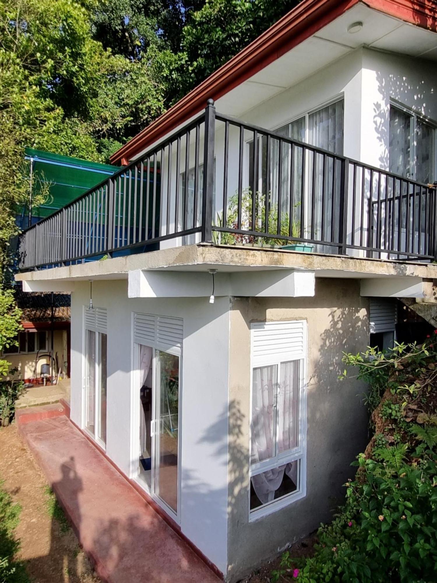 Squirrel'S Nest Otel Kandy Dış mekan fotoğraf